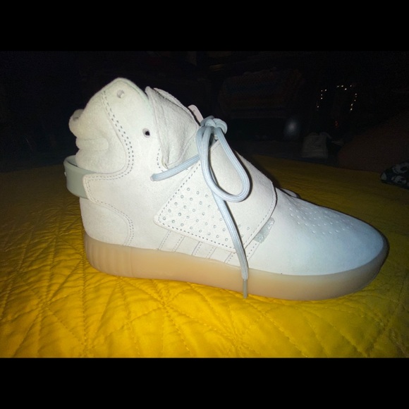 NWT adidas tubular shoes - Picture 3 of 11